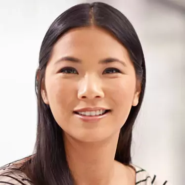 Linh N.
